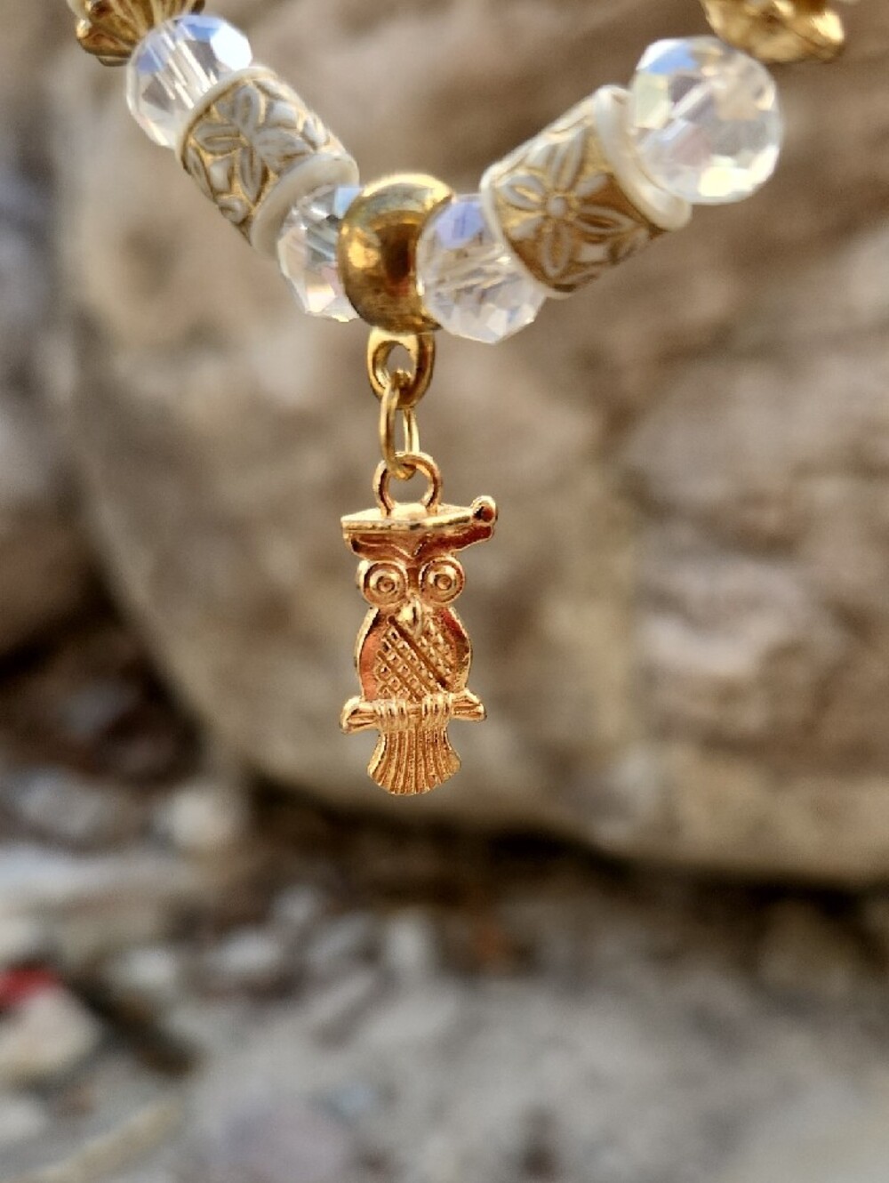 Deatiled Beaded Bracelet Set Gold Toned Metal Owl Heart Dangles Opaque White - Picture 7 of 12